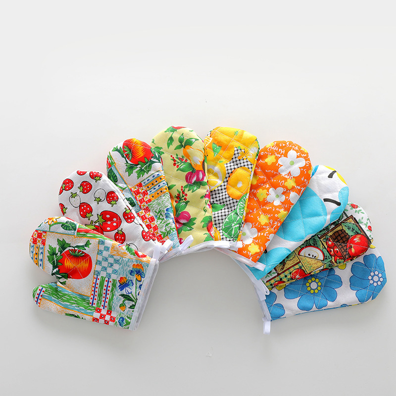 1PC Kitchen Thickened Heat-insulating Gloves Microwave Oven Mitts Household Anti-scalding Glove High Temperature Baking Tools wzg TL1052
1PC Kitchen Thickened Heat-insulating Gloves Microwave Oven Mitts Household Anti-scalding Glove High Temperature Baking Tools wzg TL1052