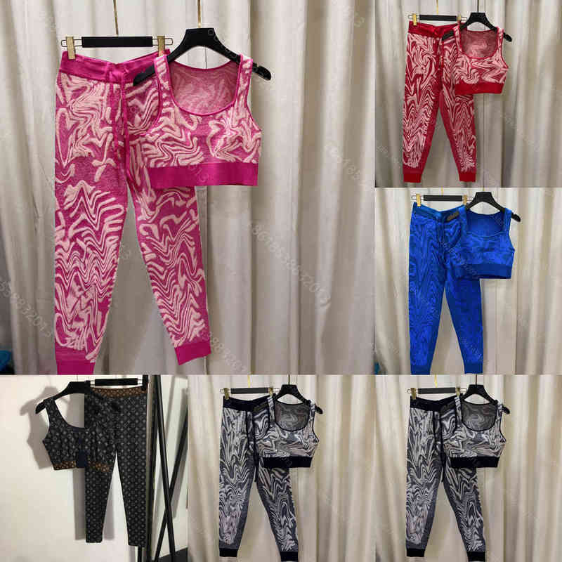 Fashion women tracksuit designs hoodie vest leggings set yoga fitness sports 2 piece suit letter logo brand Tech Fleece album super elastic womens clothing a1, No price difference
Fashion women tracksuit designs hoodie vest leggings set yoga fitness sports 2 piece suit letter logo brand Tech Fleece album super elastic womens clothing a1, No price difference