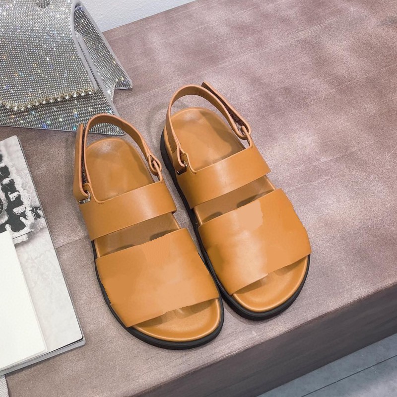 Velcro beach sandals chypre sandals Hollow upper Belt buckle back tie Rubber outsole Leaky toes Letter leather, Color1
Velcro beach sandals chypre sandals Hollow upper Belt buckle back tie Rubber outsole Leaky toes Letter leather, Color1