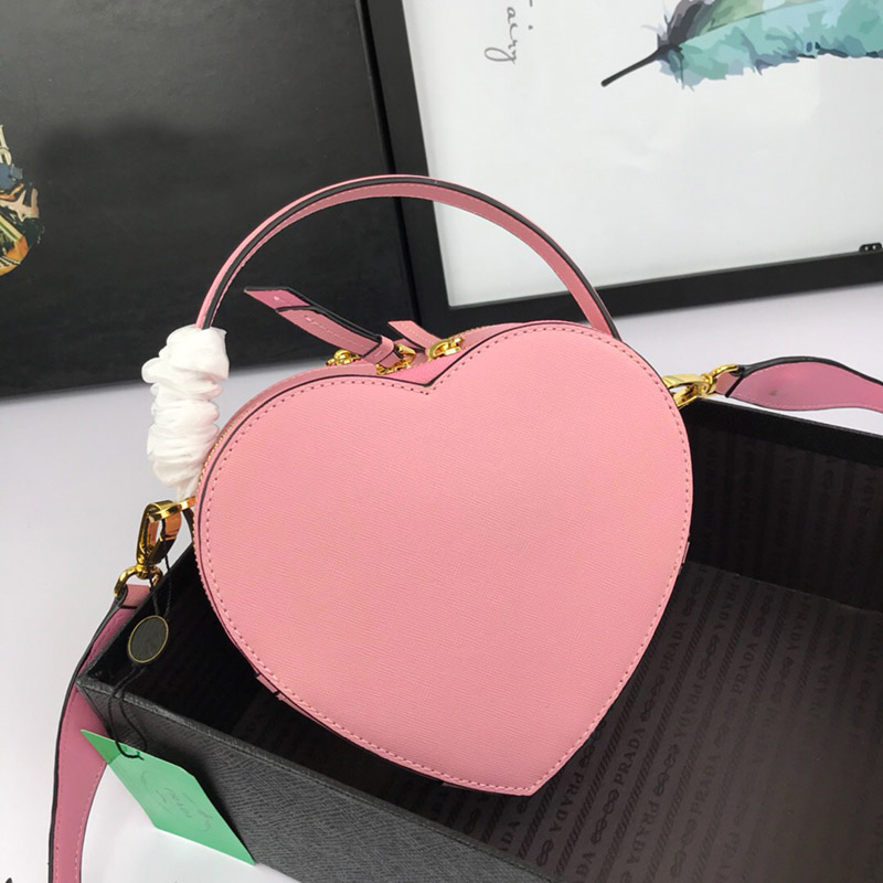 Purses Bag Heart Bag Wallets Women Fashion Handbags Banane Luxury Sac Women 2020 Crossbody Shaped Tqjwh
Purses Bag Heart Bag Wallets Women Fashion Handbags Banane Luxury Sac Women 2020 Crossbody Shaped Tqjwh