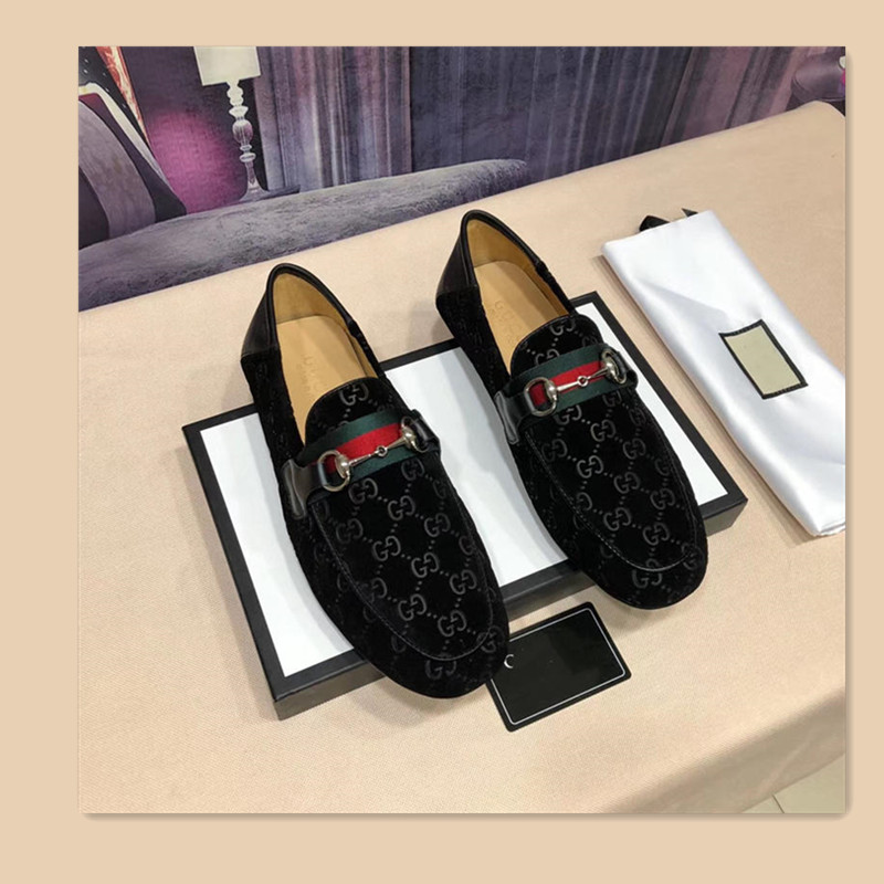 Quality designers Set foot Male Formal Shoes Genuine Leather Flat Business Pattern Leisure Shoess Black brown Plaid Office shoesss
Quality designers Set foot Male Formal Shoes Genuine Leather Flat Business Pattern Leisure Shoess Black brown Plaid Office shoesss
