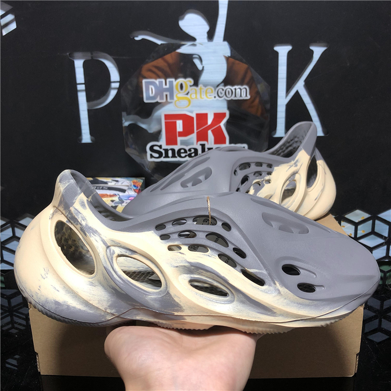 Top Quality Fashion Rubber Slide Slipper Designer Crocs Sandals Gear Bottoms Mens Striped Causal Non-Slip Summer Foam Runner Flip Flops Slippers Slides With Box, Customize
Top Quality Fashion Rubber Slide Slipper Designer Crocs Sandals Gear Bottoms Mens Striped Causal Non-Slip Summer Foam Runner Flip Flops Slippers Slides With Box, Customize