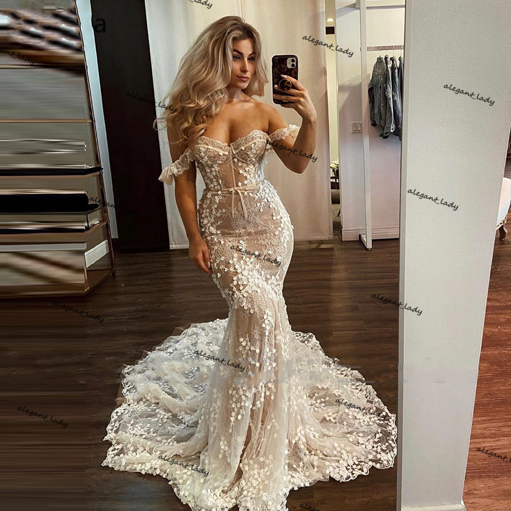 Off Shoulder Mermaid Wedding Dresses 2021 Princess 3D Floral Lace Champagne Nude Lining Trumpet Garden Country Bridal Dress