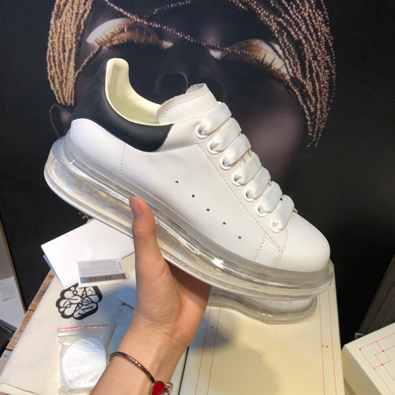 2020 New Fashion Luxury Man Thick-soled Casual Shoes Fashionable Comfortable Increase Women's Sports Casual Shoes Man Old shoes, 01
2020 New Fashion Luxury Man Thick-soled Casual Shoes Fashionable Comfortable Increase Women's Sports Casual Shoes Man Old shoes, 01