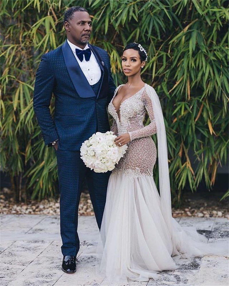 Luxurious Wedding Dresses Beaded Crystals Bridal Gowns Long Sleeves Mermaid Custom Made Robe de mariée