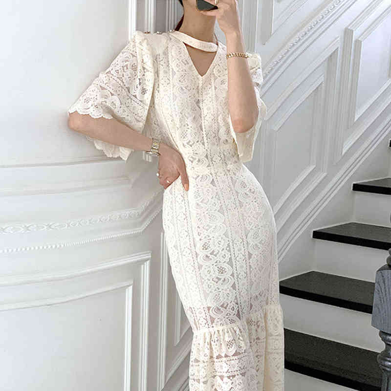 Dresses Chic Korean Slim V Neck Lace Hollow Out Short Sleeve Wrap Hip Mermaid Dress Women Temperament Elegant Sexy Spring 210429