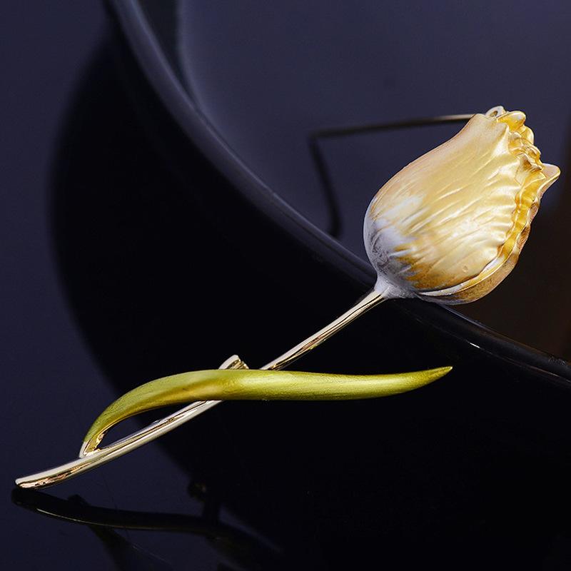 Pins, Brooches Rose Flower Brooch Women Fashion Temperament Cute Pin Elegant Oil Dripping Corsage Accessories Female
Pins, Brooches Rose Flower Brooch Women Fashion Temperament Cute Pin Elegant Oil Dripping Corsage Accessories Female