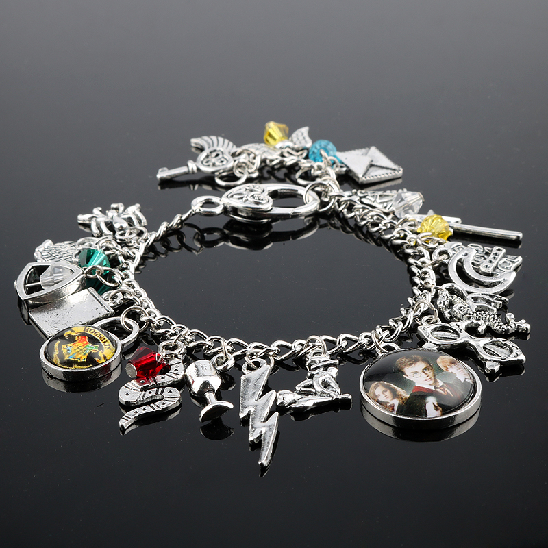 HANCHANG Magician Boy Bracelet Jewelry Accessory H-Poter Voldemort Deathly Horcrux Brangle Cute Gifts for Xmas Trinket
HANCHANG Magician Boy Bracelet Jewelry Accessory H-Poter Voldemort Deathly Horcrux Brangle Cute Gifts for Xmas Trinket