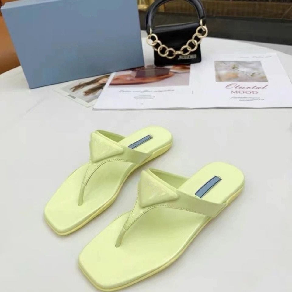 2021 Designer Sommer Klassische Frauen Hausschuhe Luxus Mode Innenfutter Leder Spot Subvention SZ 35-41 jkmhh002
2021 Designer Sommer Klassische Frauen Hausschuhe Luxus Mode Innenfutter Leder Spot Subvention SZ 35-41 jkmhh002