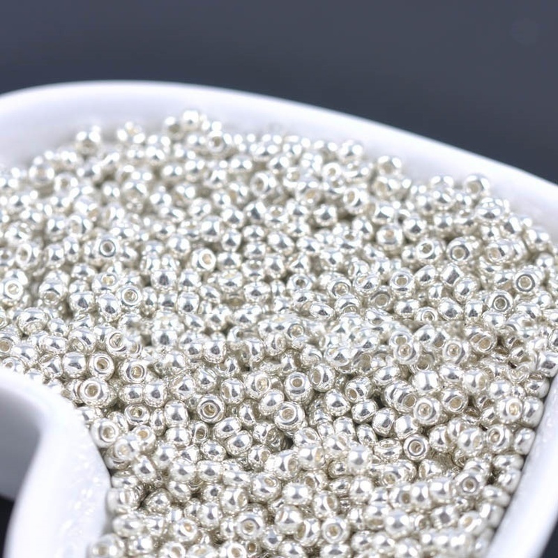 2000pcs Gold/Silver Stone Bead 2mm Round Seed Spacer Beads Metal Beads Smooth Ball Beads for Jewelry Handmade Making DIY, Black
2000pcs Gold/Silver Stone Bead 2mm Round Seed Spacer Beads Metal Beads Smooth Ball Beads for Jewelry Handmade Making DIY, Black