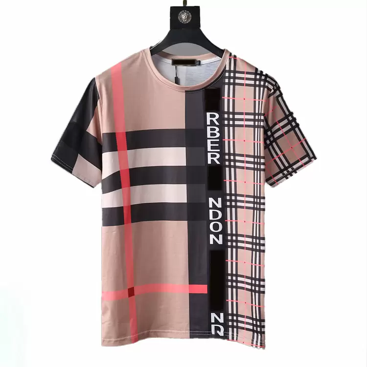 Fashion Men Designer Play T Shirt High Quanlity Red Heart Shirt Commes Casual Women Shirts Des Badge Garcons Cotton Embroidery Sho234B
Fashion Men Designer Play T Shirt High Quanlity Red Heart Shirt Commes Casual Women Shirts Des Badge Garcons Cotton Embroidery Sho234B
