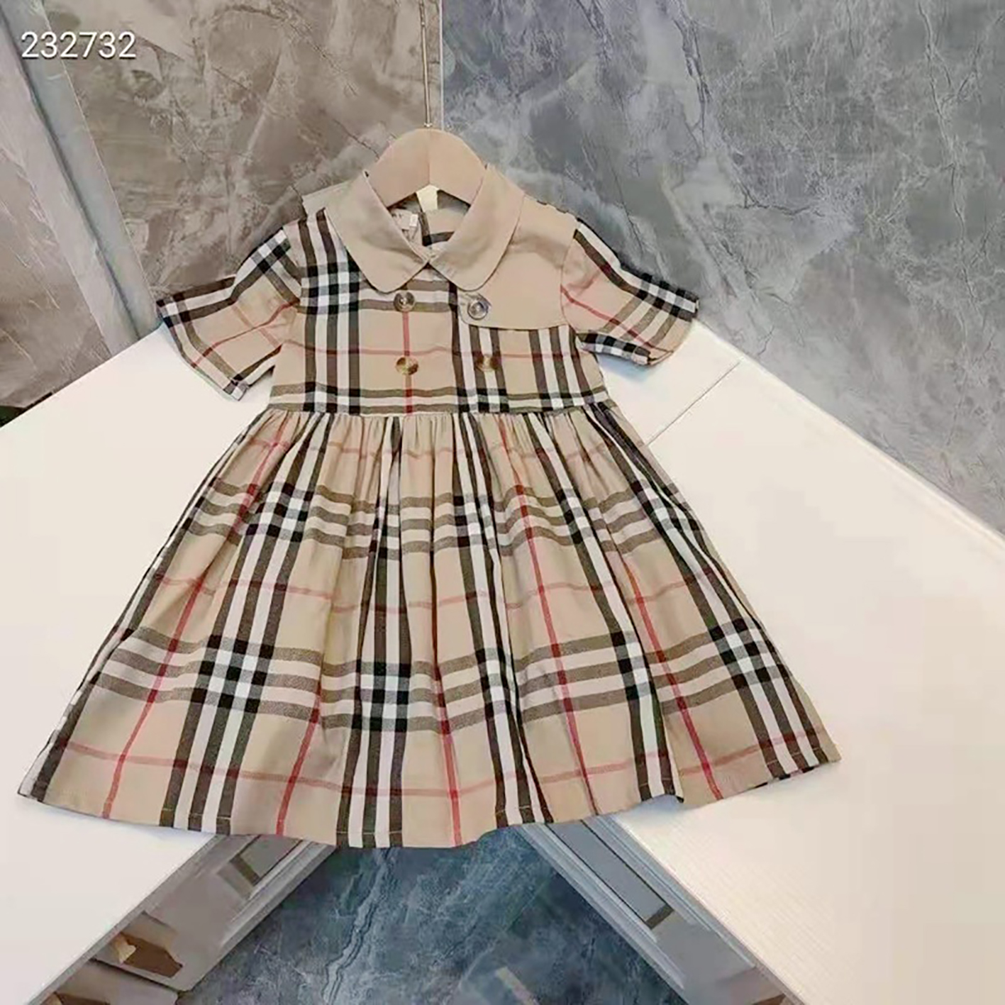 2022 Summer Baby Girls Plaid Round neck button short sleeve dress Kids Cotton Children Plaid Skirts Girl Skirt size of 100-140, Customize
2022 Summer Baby Girls Plaid Round neck button short sleeve dress Kids Cotton Children Plaid Skirts Girl Skirt size of 100-140, Customize