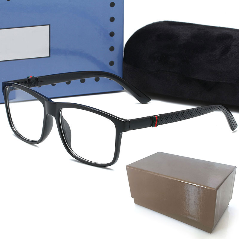 High Quality Designer Womans Sunglasses Luxury Mens Sun glasses UV Protection men eyeglass Gradient Metal hinge Fashion women spectacles 867 with Original box
High Quality Designer Womans Sunglasses Luxury Mens Sun glasses UV Protection men eyeglass Gradient Metal hinge Fashion women spectacles 867 with Original box