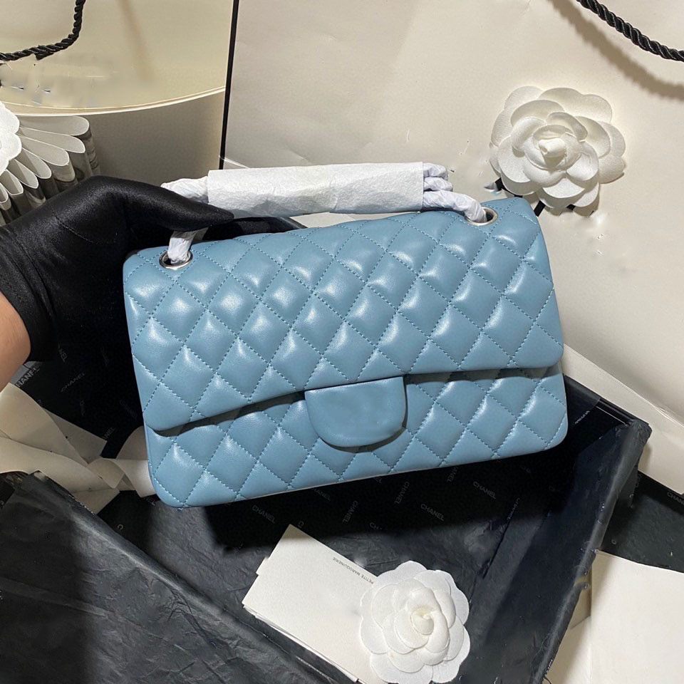 Wemons classic Designer Falp bag High Quality multicolor Shoulder crossbody bags peacock blue grid Genuine leather Fashion message handbags lady handbag 2.55, Black
Wemons classic Designer Falp bag High Quality multicolor Shoulder crossbody bags peacock blue grid Genuine leather Fashion message handbags lady handbag 2.55, Black