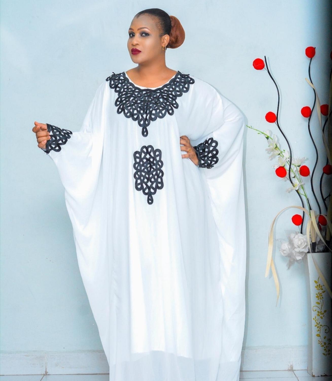 New style African women's Dashiki Fashion Chiffon material With inner super loose long dress one size bust 220cm length 152cm 210408