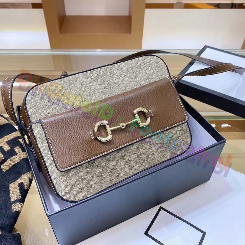 2021 Luxurys Designers Bags Vintage Messenger handbag Women Crossbody totes Brass hardware Originals Quality Dress fashion Camera Bag with Box, No bags 
2021 Luxurys Designers Bags Vintage Messenger handbag Women Crossbody totes Brass hardware Originals Quality Dress fashion Camera Bag with Box, No bags