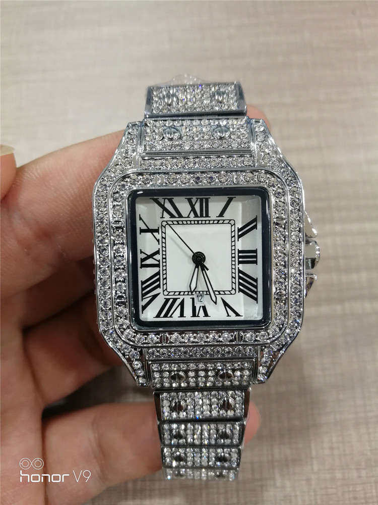 High Quality Mens Women Watch Full Diamond Iced Out Strap Designer Watches Quartz Movement Couple Lovers Clock Wristwatch 2021
High Quality Mens Women Watch Full Diamond Iced Out Strap Designer Watches Quartz Movement Couple Lovers Clock Wristwatch 2021
