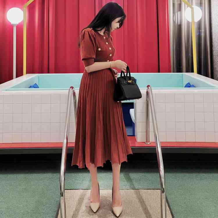 Temperament Woman Elegant Button Knitted Sweater Pleated Dress Korean Summer Puff Sleeve Knitt Midi Dress Vestidos 210518