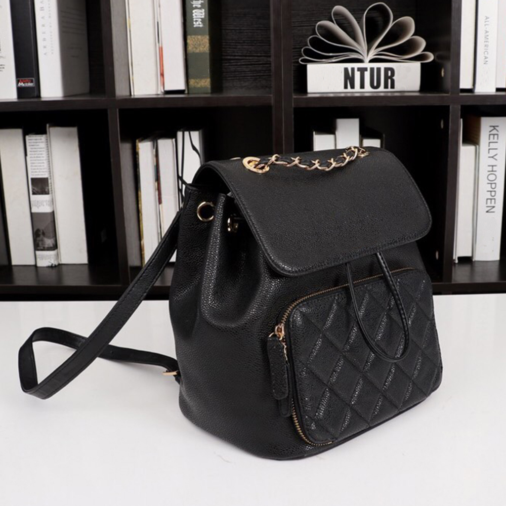 Camping Backpacks Gym Bag School Bags caviar and cowhide leather material with rhombohedral chain decorations all match
Camping Backpacks Gym Bag School Bags caviar and cowhide leather material with rhombohedral chain decorations all match
