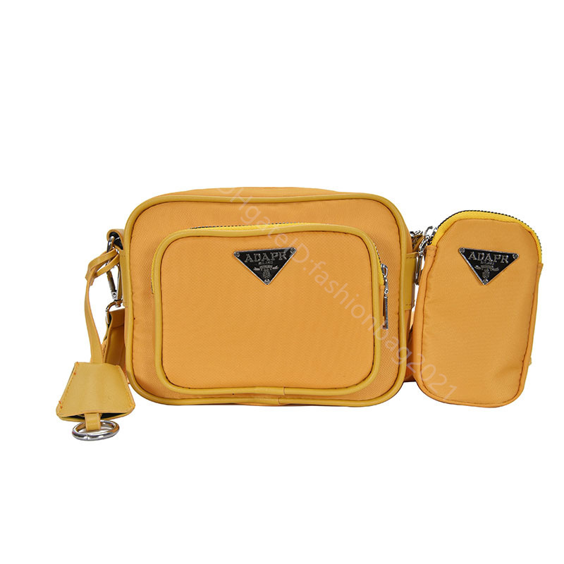 2021 SS P Nylon Single shoulder Bag Classic women Handbags With Coin Purse High Quality Famous Lady fashion Cross Body Bags
2021 SS P Nylon Single shoulder Bag Classic women Handbags With Coin Purse High Quality Famous Lady fashion Cross Body Bags