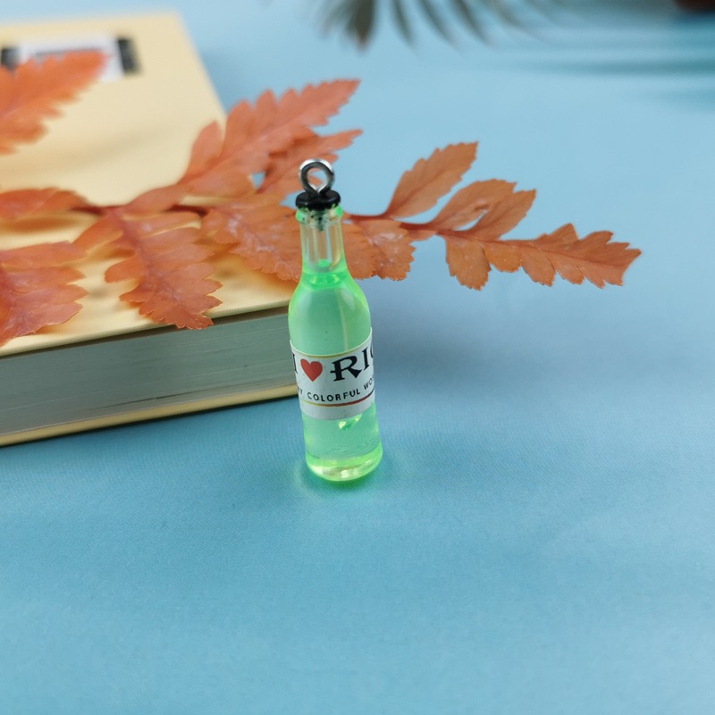20pcs Classics Simulation Plastic Wine Bottle Charms Pendant Cocktail Bottle Charms DIY Earring Keychain Jewelry Making Accessory