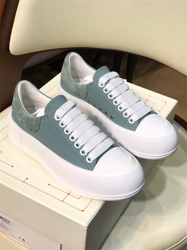 Walking Casual Shoes Women Flat Shoe Green Red Stripes Embroidered Couples Fashion Trainers Chaussures, 03
Walking Casual Shoes Women Flat Shoe Green Red Stripes Embroidered Couples Fashion Trainers Chaussures, 03