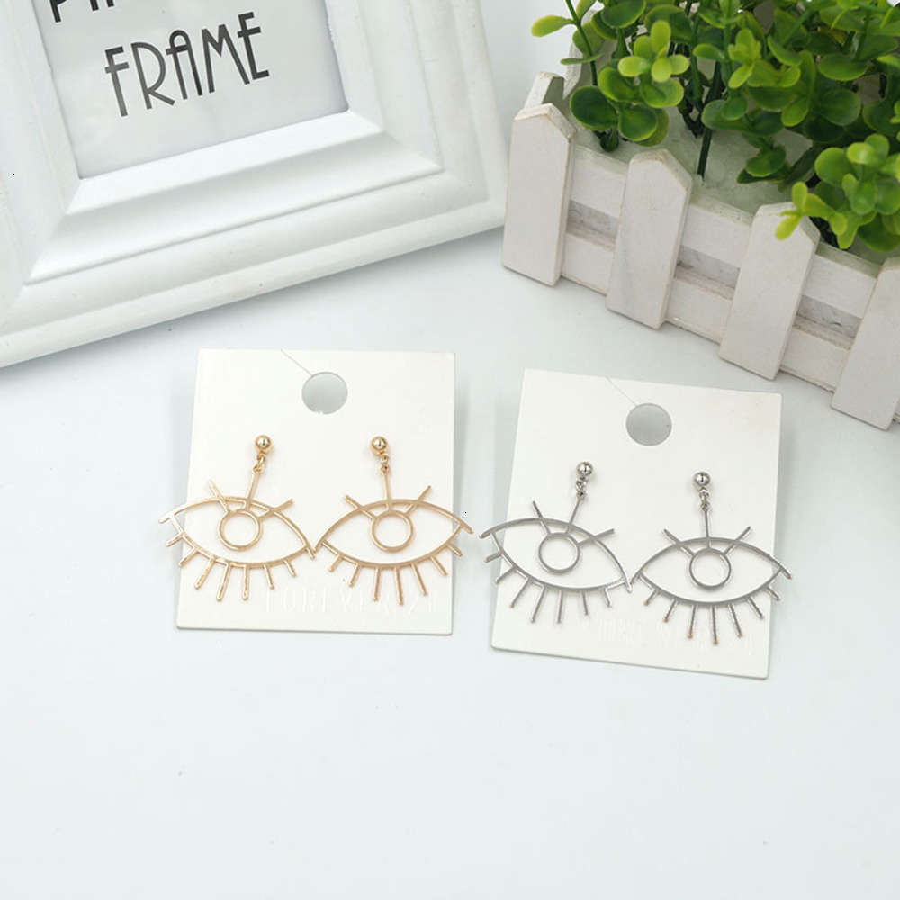 Fashionable temperament, simple personality, super fairy long eyes, and earrings, Golden;silver
Fashionable temperament, simple personality, super fairy long eyes, and earrings, Golden;silver