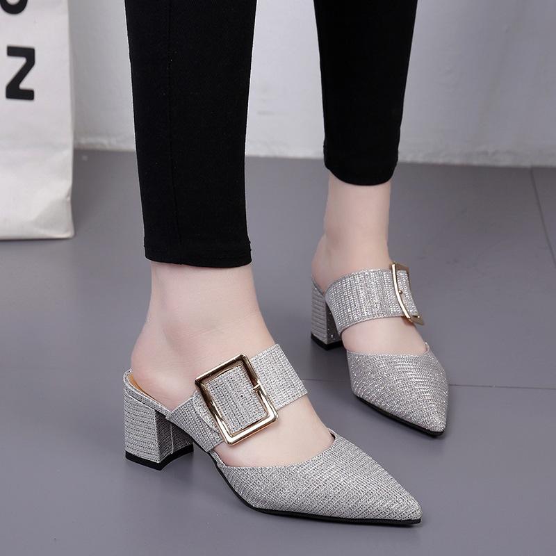 Womens Shoes Women Slippers Outdoor Summer Slippers Women's Shoes Luxury Shoes Women Designers Mules Slides for Women, Black
Womens Shoes Women Slippers Outdoor Summer Slippers Women's Shoes Luxury Shoes Women Designers Mules Slides for Women, Black