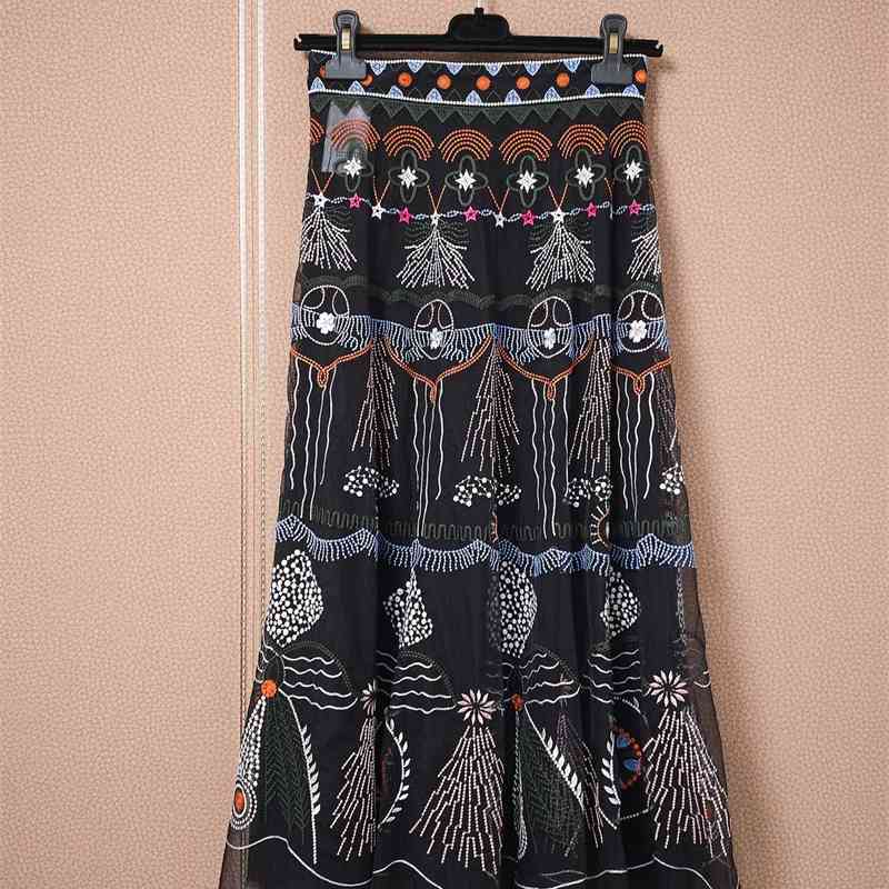 Truevoker European High Street Runway Designer Skirt Lady Retro Indie Folk Embroidered Midi Long Black Lace Party 210602
Truevoker European High Street Runway Designer Skirt Lady Retro Indie Folk Embroidered Midi Long Black Lace Party 210602