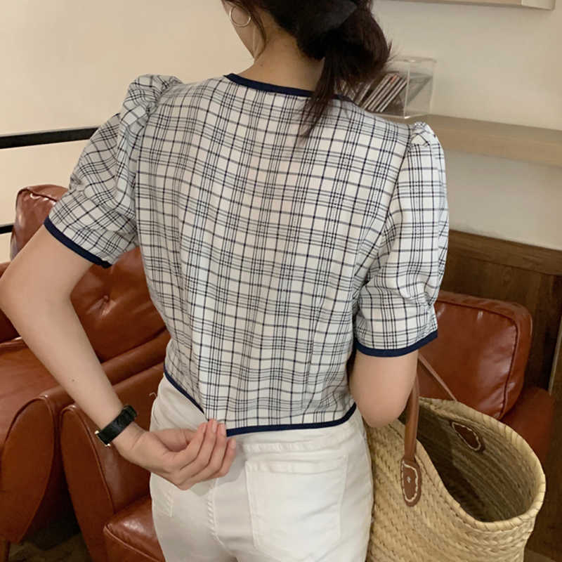 Korejpaa Women Shirt Summer Korean Chic Ladies Retro Round Neck Trim Single-Breasted Pleated Short Puff Sleeve Plaid Blouse 210526