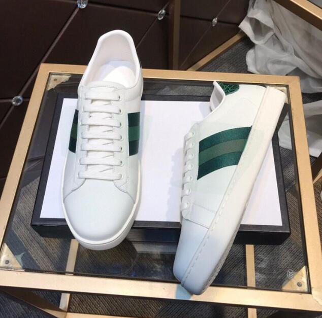 Designer Summer Men Women Casual Shoes Classic White Stripe Shoe Canvas Splicing Sneakers Animal Embroidery Trainers Size 35-46 With Box, Color 18
Designer Summer Men Women Casual Shoes Classic White Stripe Shoe Canvas Splicing Sneakers Animal Embroidery Trainers Size 35-46 With Box, Color 18