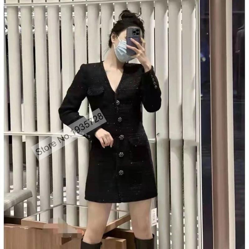 Casual Dresses Ladies V Neckline Single-breasted Short Mini Dress Features Buttoned, Black;gray
Casual Dresses Ladies V Neckline Single-breasted Short Mini Dress Features Buttoned, Black;gray