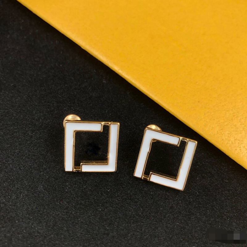 Hotsale Women Earings F Fashion Jewelry Designer Accessories Womens Luxurys Designers Earring Studs Pearl Earrings Designer Earring Boucles
Hotsale Women Earings F Fashion Jewelry Designer Accessories Womens Luxurys Designers Earring Studs Pearl Earrings Designer Earring Boucles