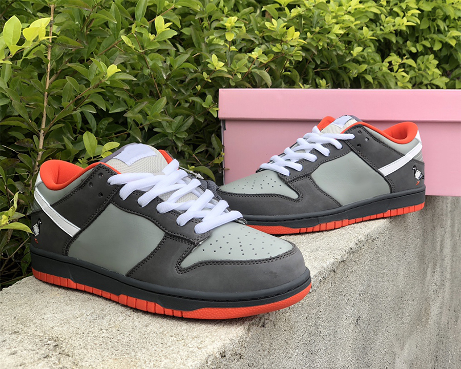 Topsportmarket staple x chunky dunky dunk men women low shoes top quality Medium Grey White Dark-Grey mens trainers sports sneakers With Box
Topsportmarket staple x chunky dunky dunk men women low shoes top quality Medium Grey White Dark-Grey mens trainers sports sneakers With Box