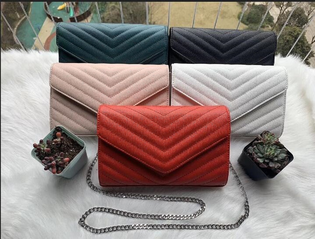 100% High quality GGLVLouis
Vitton YSL
VUTTON woc chain bag classic Flip envelope bag fashion shoulder bag clutch handbag crossbody package tote, Customize
100% High quality GGLVLouis
Vitton YSL
VUTTON woc chain bag classic Flip envelope bag fashion shoulder bag clutch handbag crossbody package tote, Customize