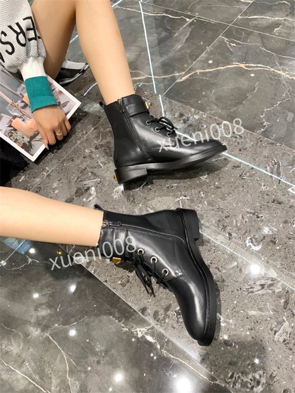 2022 Designer's latest women's boots pure leather imitated trouser leg design luxury custom logo35-41 perfect copy zh211034, 01
2022 Designer's latest women's boots pure leather imitated trouser leg design luxury custom logo35-41 perfect copy zh211034, 01
