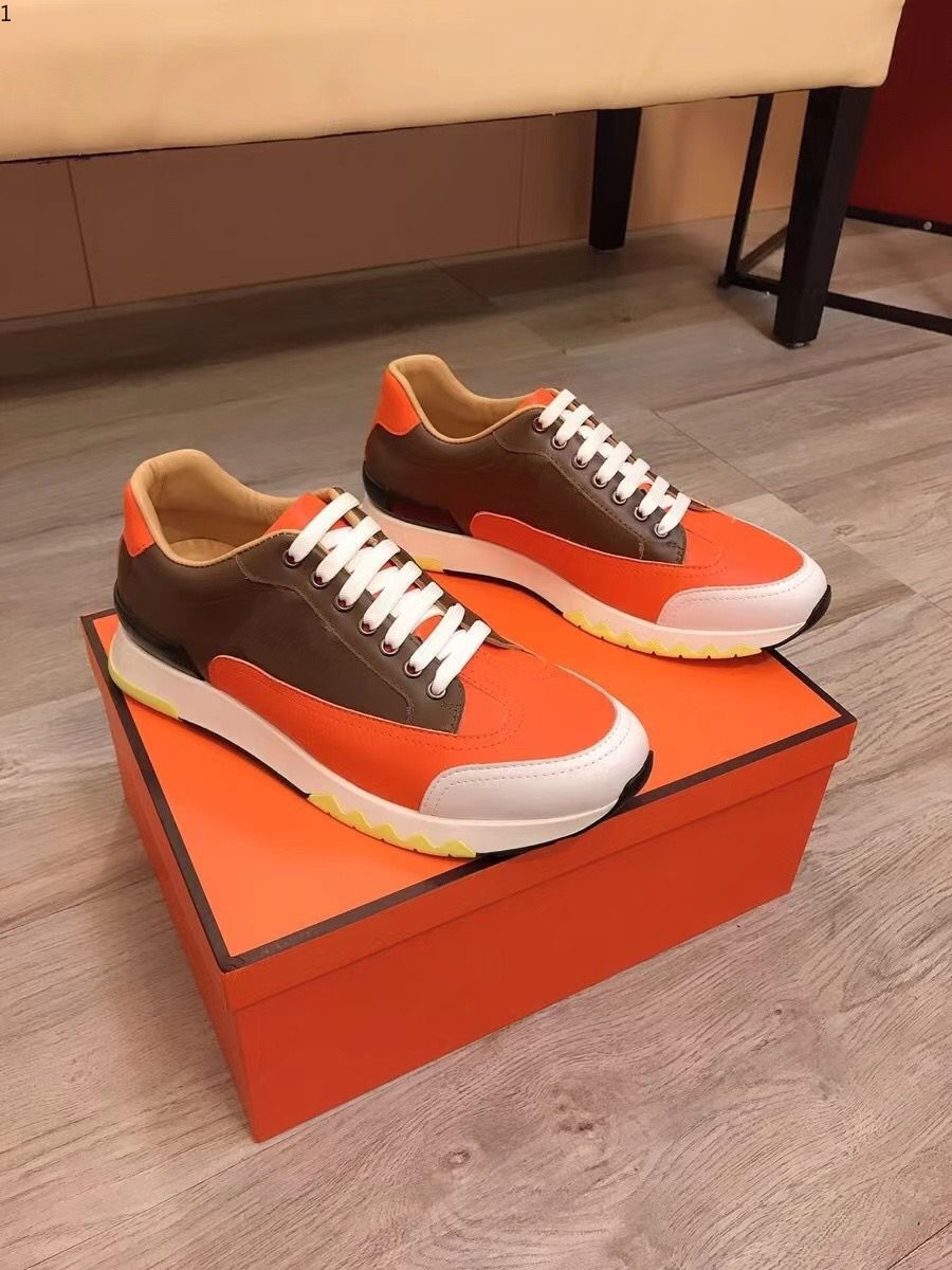 2021Quality luxe Mens Outdoor Walking Comfortable Fashion Vintage Footwears Lace -Up High Top Casual Men sports mkj0002
2021Quality luxe Mens Outdoor Walking Comfortable Fashion Vintage Footwears Lace -Up High Top Casual Men sports mkj0002
