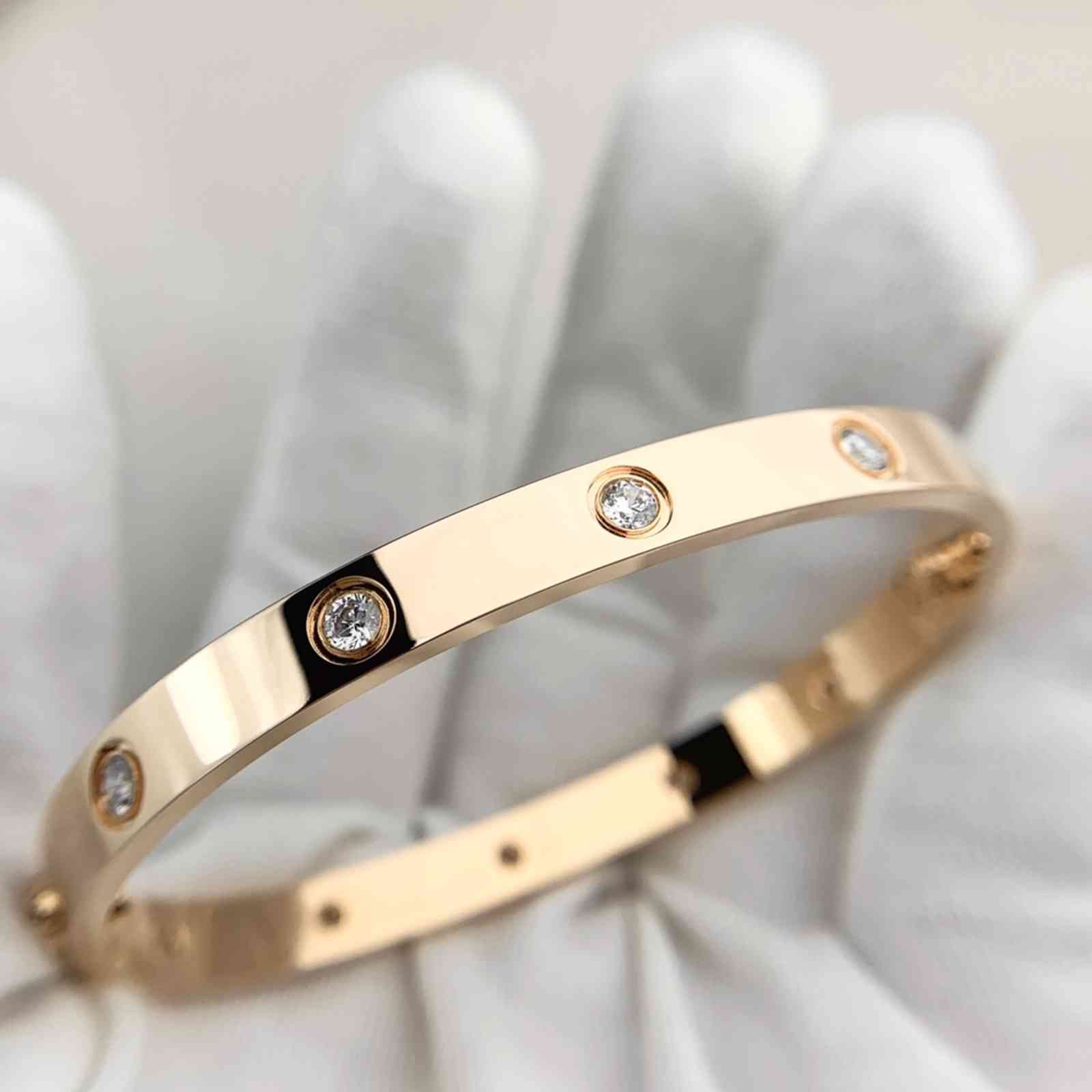 Luxury Digner 316L Stainls Steel Gold Plated Bangle Brand Love Screwdriver Screw Bracelet For Men And Women, Golden;silver
Luxury Digner 316L Stainls Steel Gold Plated Bangle Brand Love Screwdriver Screw Bracelet For Men And Women, Golden;silver