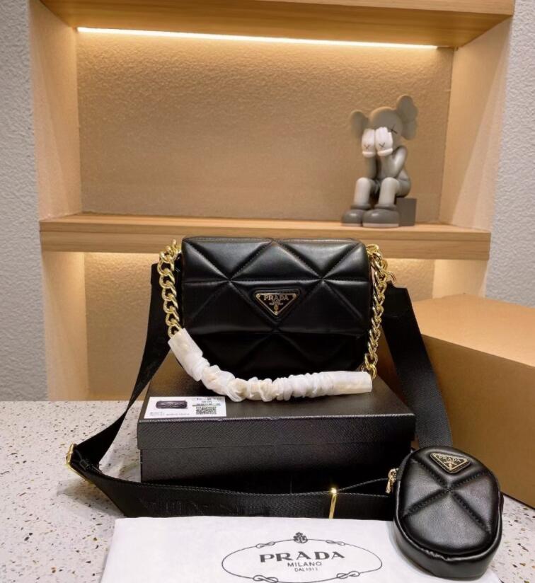 GGzLVzLouis
Vitton YSL
VUTTON Designers Bags 2-piece set Women Handbags Luxurys Womens Underarm Chain Small Square Messenger Totes Fashion Adjustable, Yellow wallet
GGzLVzLouis
Vitton YSL
VUTTON Designers Bags 2-piece set Women Handbags Luxurys Womens Underarm Chain Small Square Messenger Totes Fashion Adjustable, Yellow wallet