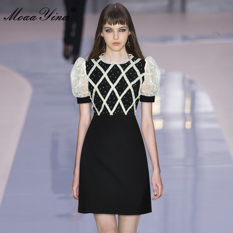 Summer Fashion Runway Black Mini Dress Women's Splicing Puff sleeve Beading High waist Short Party Vestidos 210524