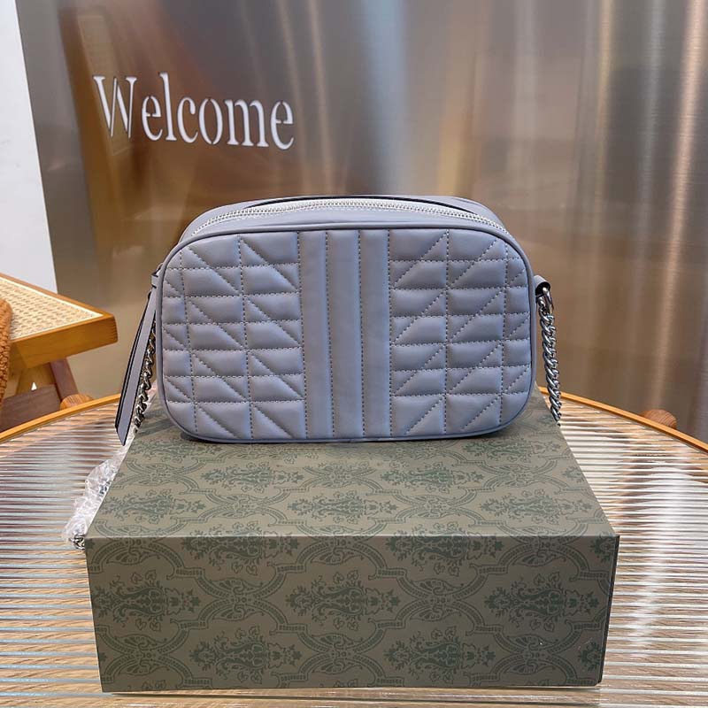 Classic fashion Marmont designer bags high quality quilted leather love women shoulder crossbody bag luxury 24cm, With box and dust bag
Classic fashion Marmont designer bags high quality quilted leather love women shoulder crossbody bag luxury 24cm, With box and dust bag