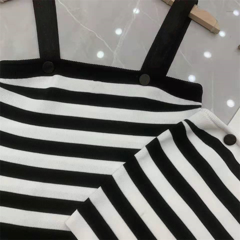 Women's Tanks Summer Stripe Fashion Sexy Crop Top Slim Tops Sleeveless Workout Vest Ladies Good Quality Tank