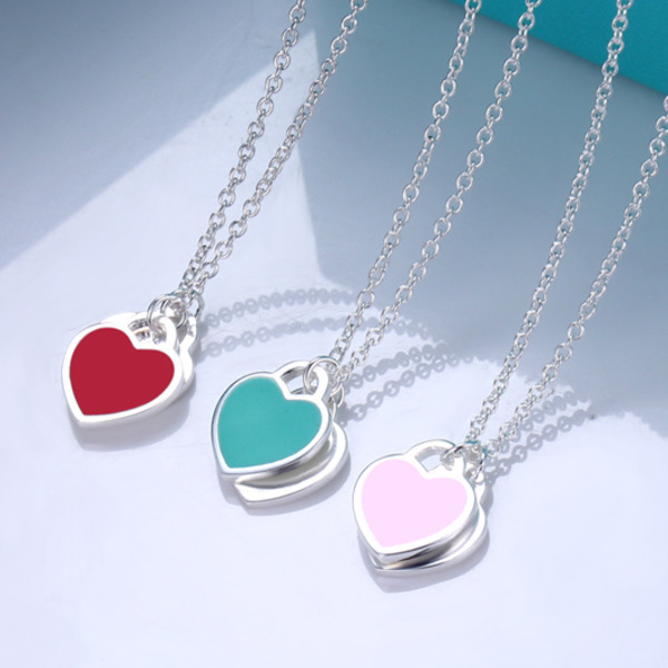 Enamel Love Necklace Female T Double Heart Blue Red Pink Heart Pendant Clavicle Chain Silver Fashion Jewelry Necklaces For Women Q0803
Enamel Love Necklace Female T Double Heart Blue Red Pink Heart Pendant Clavicle Chain Silver Fashion Jewelry Necklaces For Women Q0803