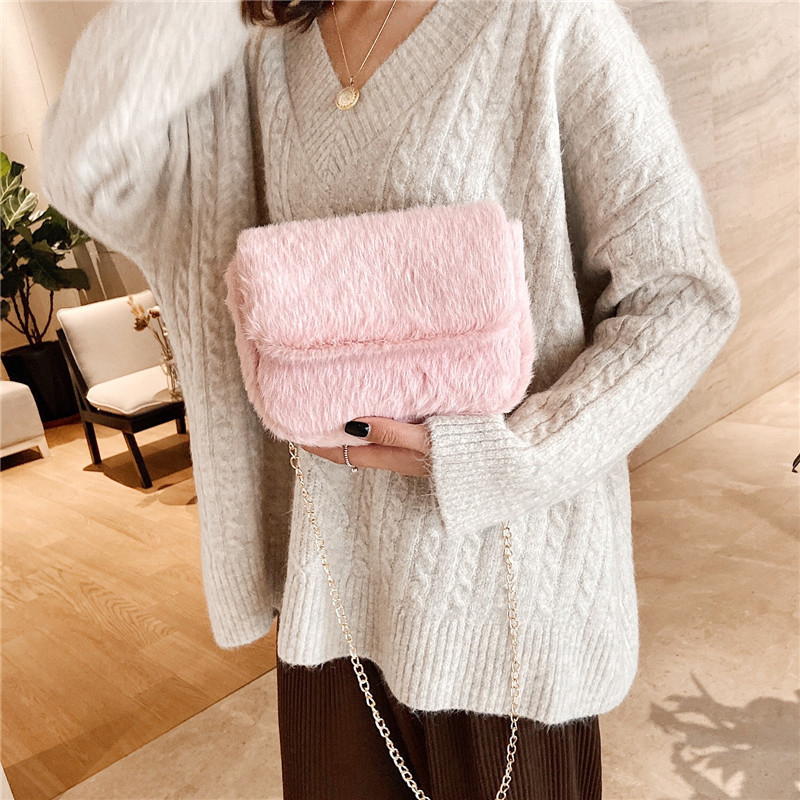 Women Autumn Winter Plush Purses Handbags Phone Wallet Crossbody Bags, Black
Women Autumn Winter Plush Purses Handbags Phone Wallet Crossbody Bags, Black