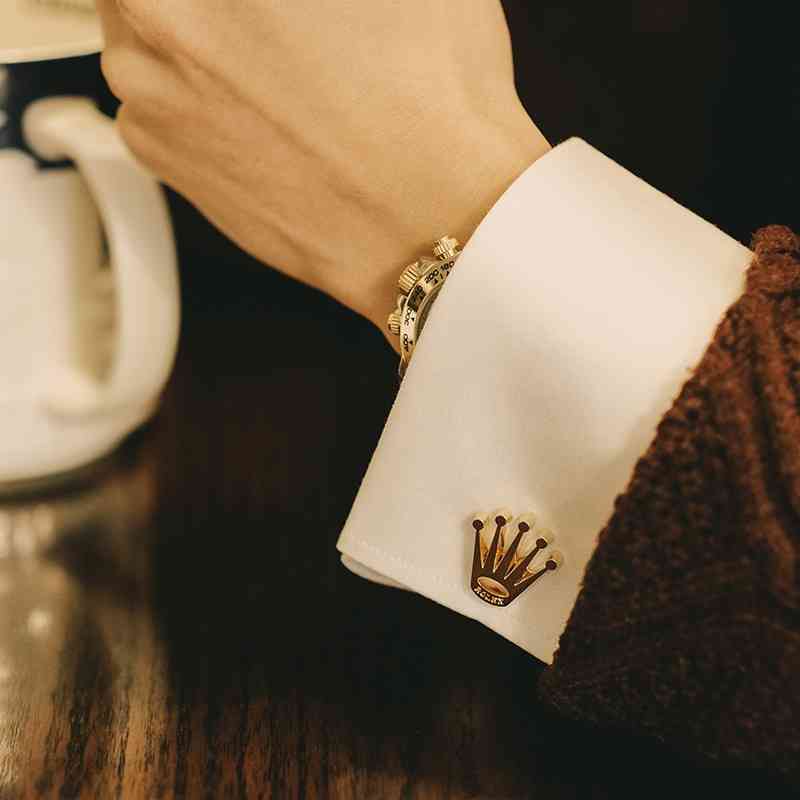 Tribute to the Brand Coronet Cufflinks French Shirt Men's Suit Sleeve Nails, Silver;golden
Tribute to the Brand Coronet Cufflinks French Shirt Men's Suit Sleeve Nails, Silver;golden