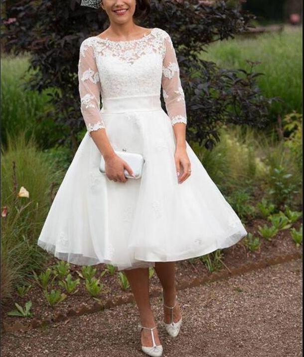Vintage Wedding Dresses Bridal Gown 3/4 Long Sleeves Lace Applique Short Custom Made Knee Length Scoop Neck Plus Size Vestidos De Novia