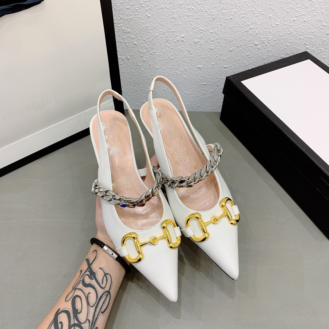 Luxury brand French girly style toe cap sandals female horsebit buckle back strap pointed shallow mouth cat heel chain, Black
Luxury brand French girly style toe cap sandals female horsebit buckle back strap pointed shallow mouth cat heel chain, Black