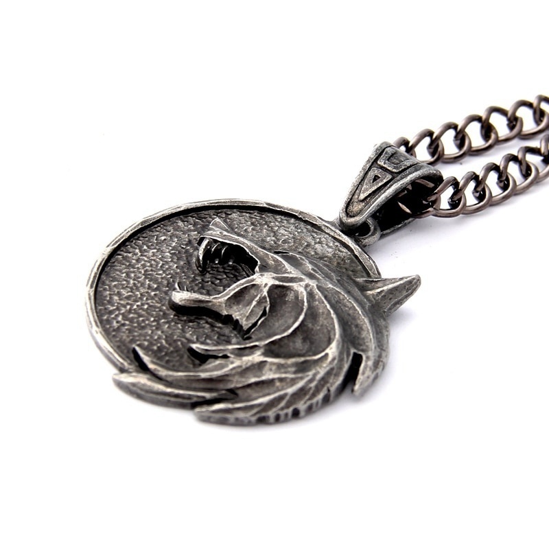 New Arrival The Wizard Wolf Head Pendant Necklace for The Witcher 3 Geralt with A The Wild Hunt 3 Figure TV