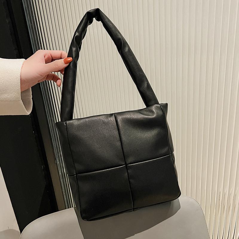 Evening Bags HOCODO Solid Color Female Shoulder Winter Ladies Handbag Casual Down Cotton Women Fashion Small Tote For
Evening Bags HOCODO Solid Color Female Shoulder Winter Ladies Handbag Casual Down Cotton Women Fashion Small Tote For