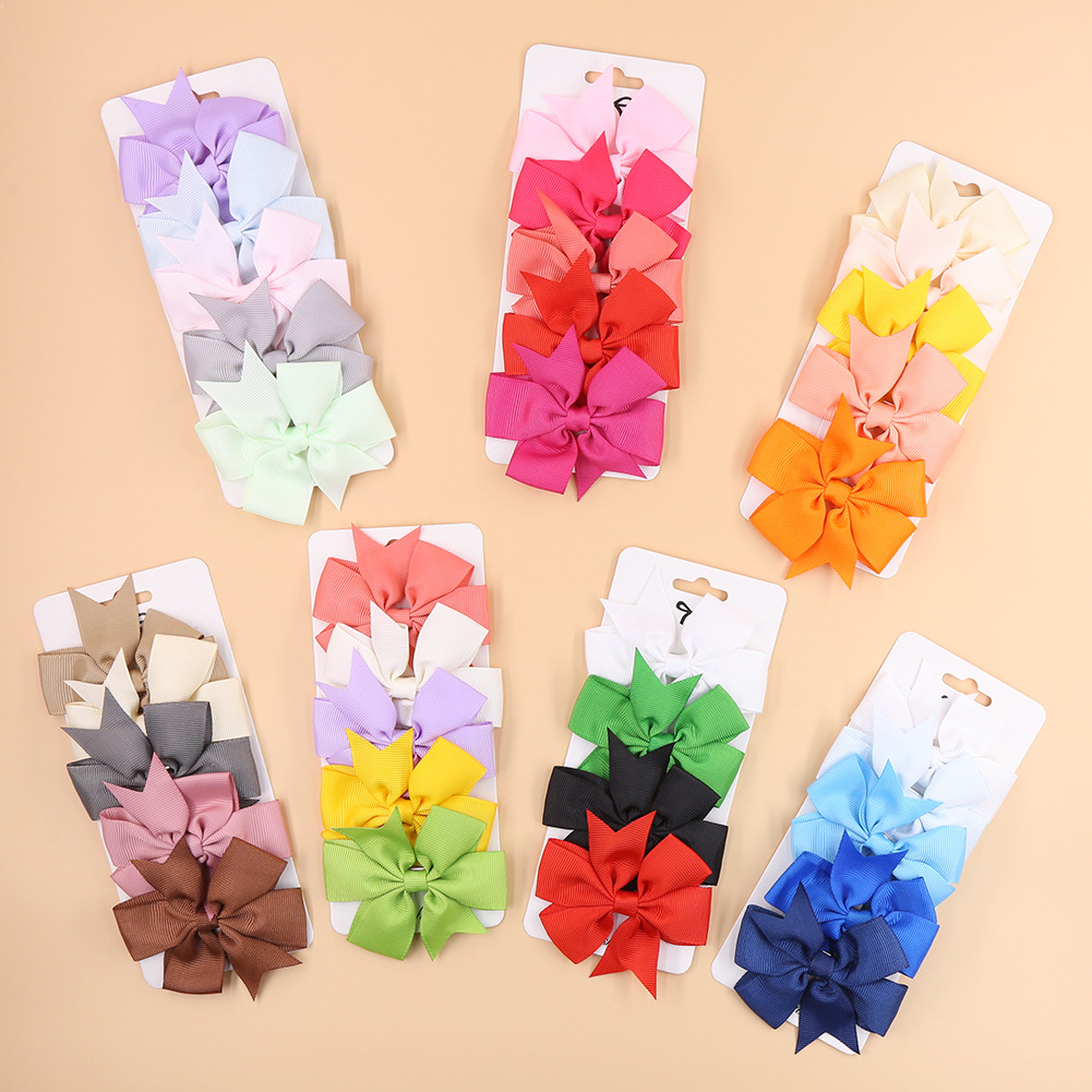 4pc 3" Cute Ribbed Ribbon Hair Bows with Clip Baby Girl Boutique Accessories Party Gifts, Slivery;white 
4pc 3" Cute Ribbed Ribbon Hair Bows with Clip Baby Girl Boutique Accessories Party Gifts, Slivery;white